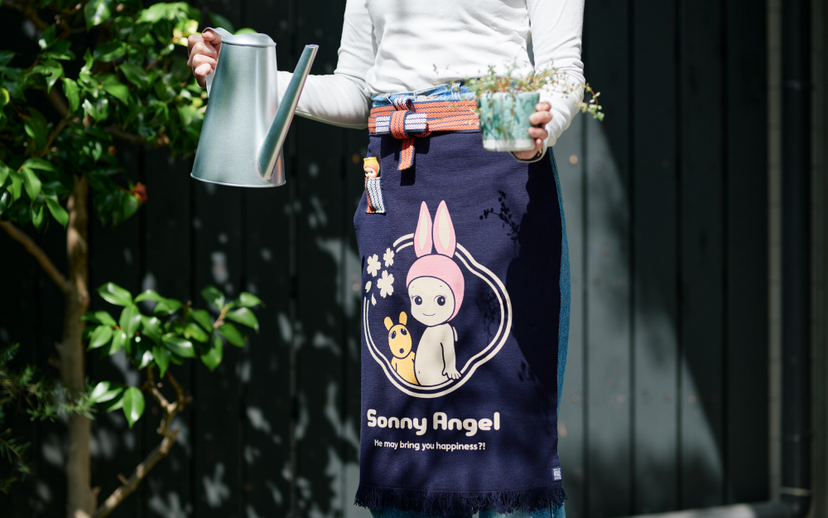 x Anything Maekake Apron J1